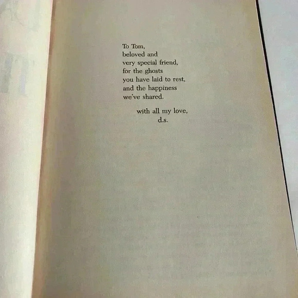 Danielle Steel The Ghost - Picture 8 of 9